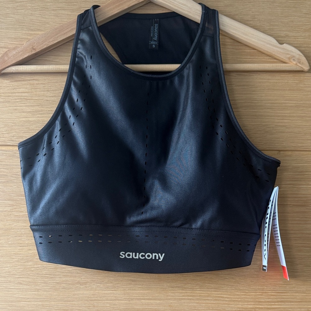 Saucony Women's Sleek Black Sports Bra